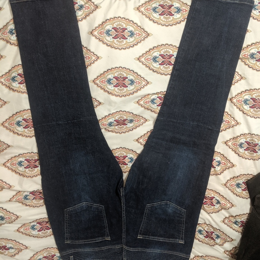 Jeans - Picture 2 of 3